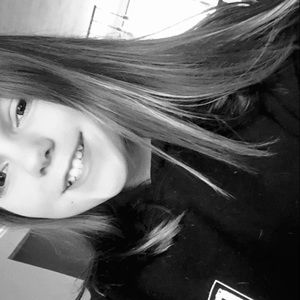 Meet your Posher, Molly